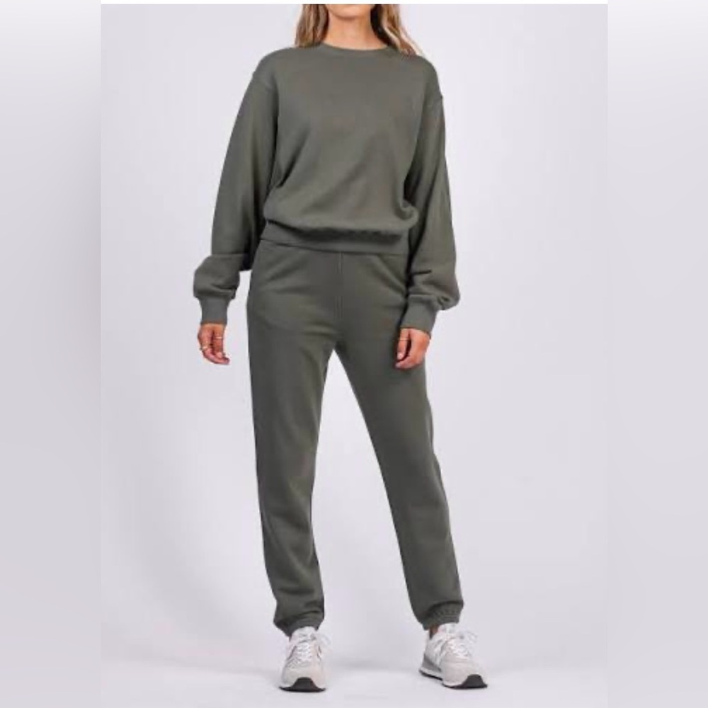 Brunette The Label Best Friend Matching Set